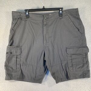 Wrangler Shorts Men's 42 Dark Gray Cargo Relaxed Fit Gorpcore Hiking‎ Outdoors